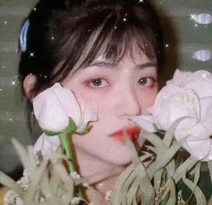 白色的女人